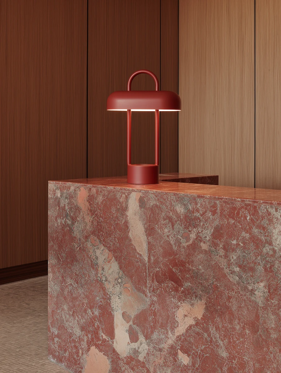 Stilvolles Detail in modernem Interieur mit warmen Materialien.